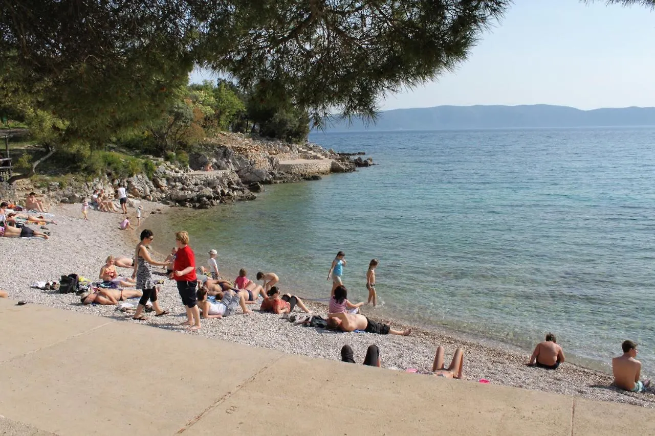 Apartment Pinezici 5464D Croatia