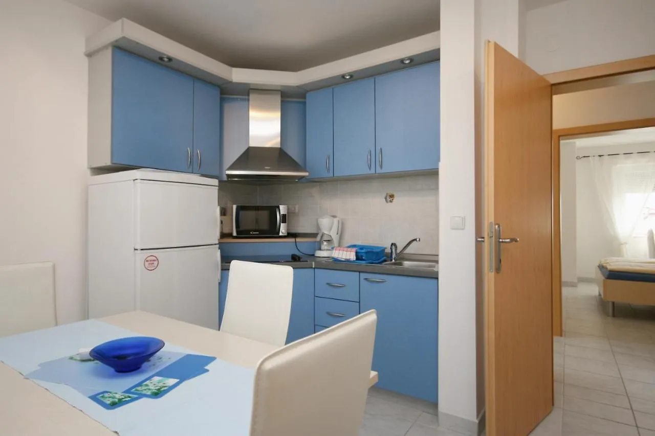 Apartment Pinezici 5464D