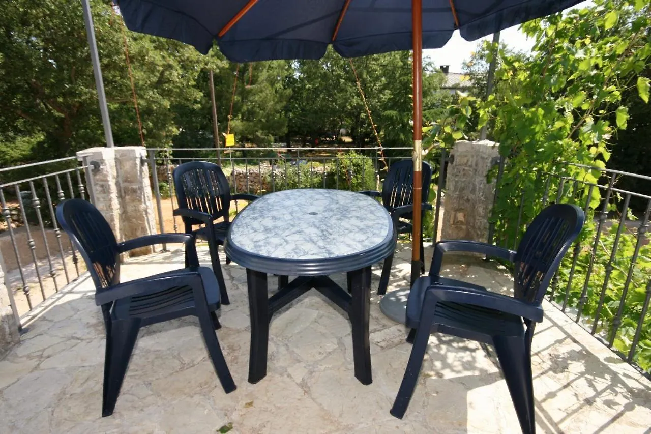 Apartment Pinezici 5464D Croatia